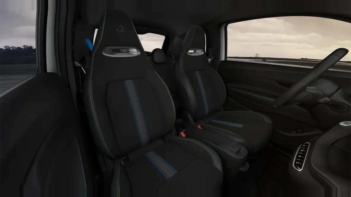 Abarth 500e 42kWh de ocasión en renting — vista 6