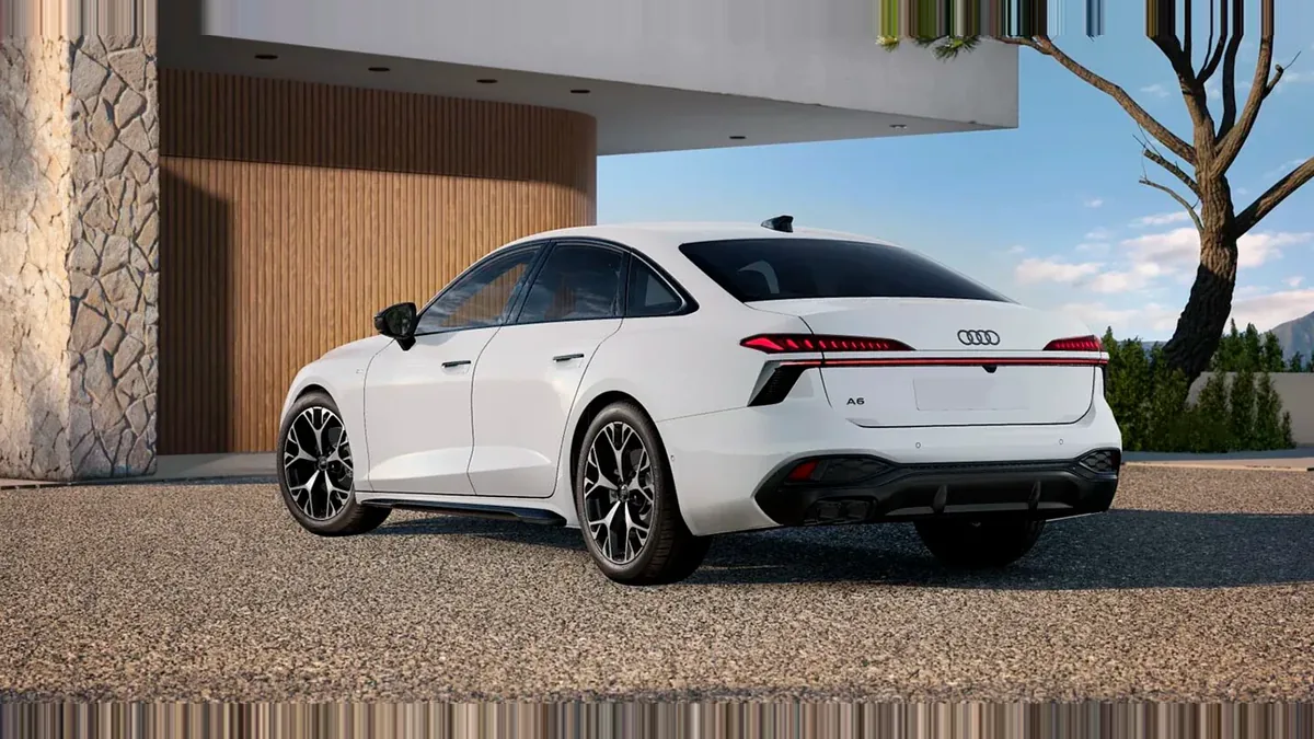 Audi A6 TDI 150kW (204CV) S Tronic Black Line nuevo en renting — Trasera