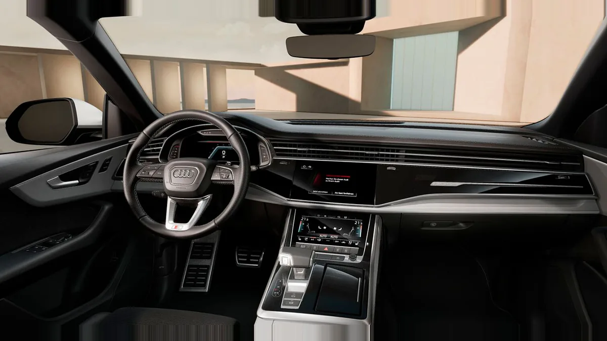 Audi Q8 SUV S line 45 TDI Quattro Tiptronic nuevo en renting — Delantera