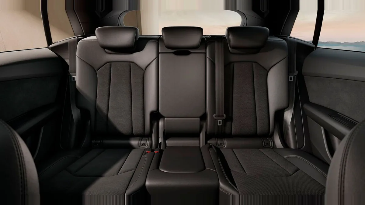Audi Q8 SUV S line 45 TDI Quattro Tiptronic nuevo en renting — vista 6