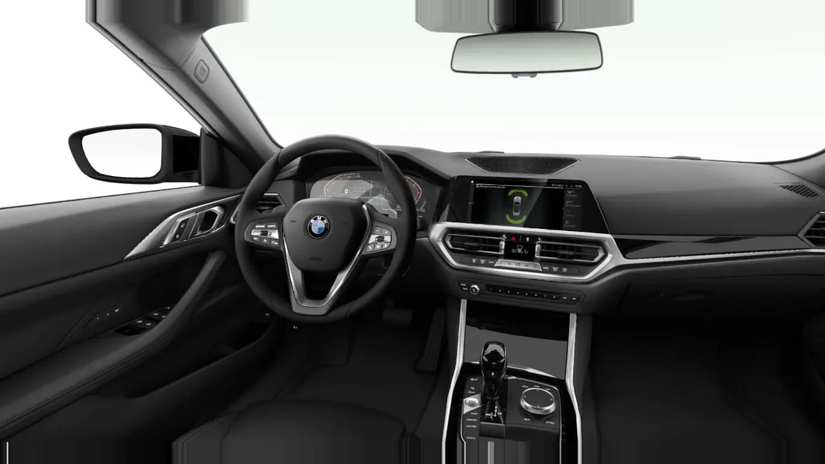 BMW Serie 4 420i Coupé nuevo en renting — Lateral