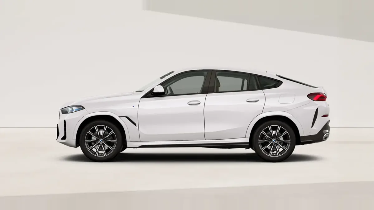BMW X6 xDrive 40d M Sport nuevo en renting — Lateral