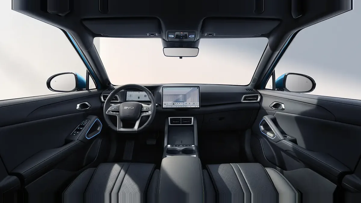BYD ATTO 2 DM-i Boost nuevo en renting — Interior