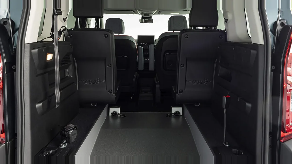 Citroën Berlingo Talla M BlueHDi 100 YOU L1 N1 Adaptado nuevo en renting — Delantera