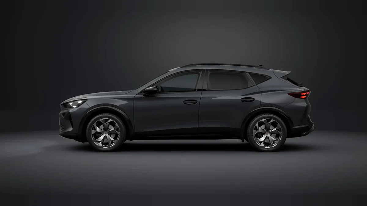 CUPRA Formentor eTSI 1.5 110kW (150CV) DSG 7vel. nuevo en renting — Lateral