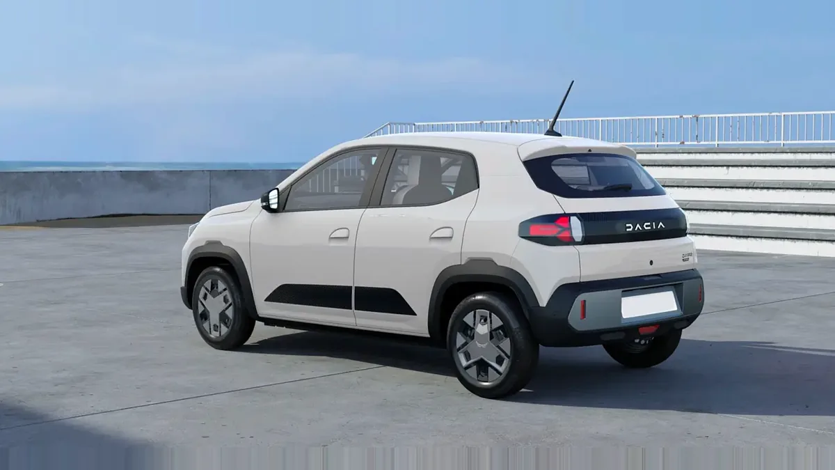 Dacia Spring Expression Electric 33kW (45CV) nuevo en renting — Trasera