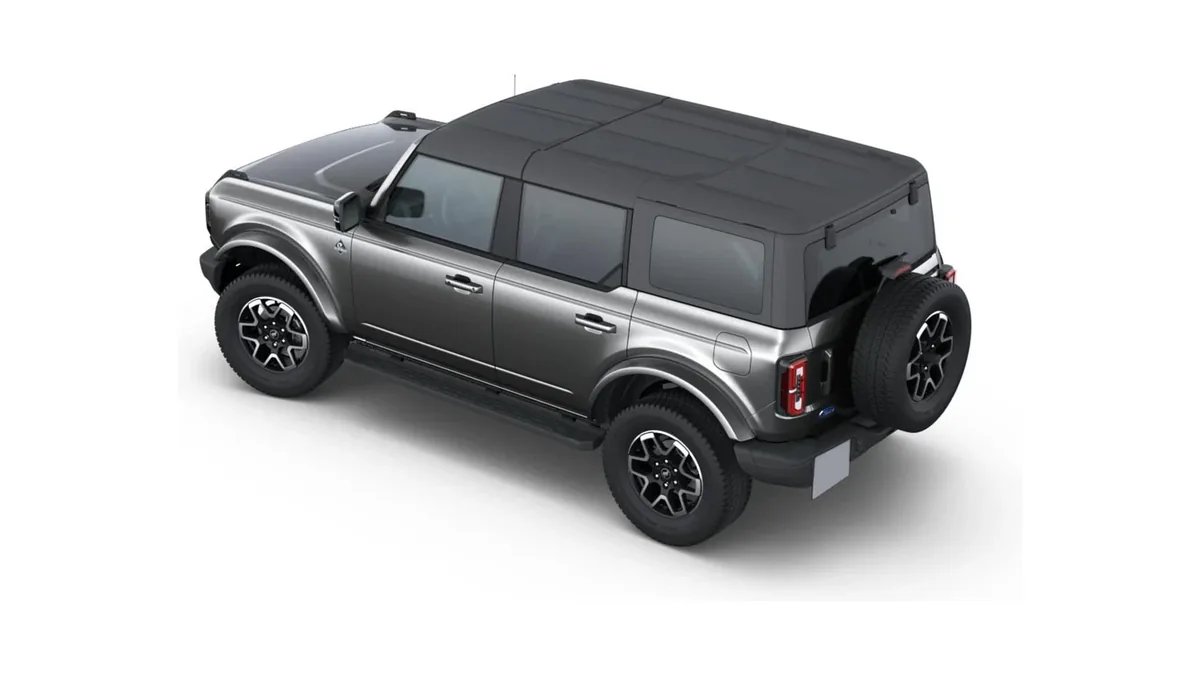 Ford Bronco Outer Banks 2.7 Ecoboost 335CV Automático 4x4 nuevo en renting — Trasera