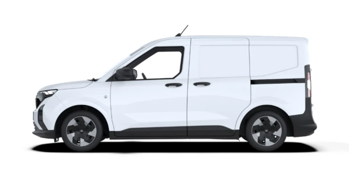 Ford Transit Courier Van Trend BEV 136cv Automática II nuevo en renting — Lateral