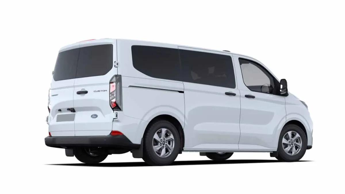 Ford Transit Custom Kombi 2.0 EcoBlue 150Cv 320 L1 Trend M1 II nuevo en renting — Trasera