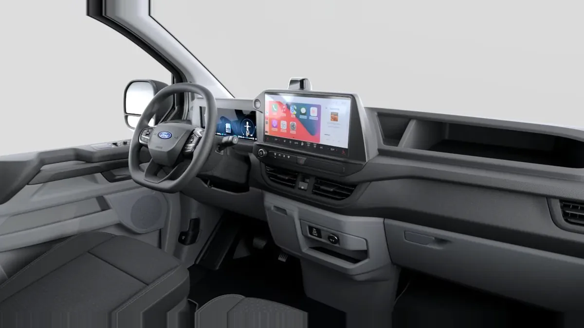 Ford TRANSIT Kombi 2.5 Duratec PHEV 171 340 L1 Trend nuevo en renting — Delantera