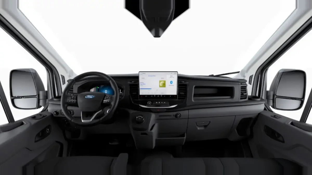 Ford Transit Van 350 L3 BEV Trend 184cv RWD II nuevo en renting — Trasera