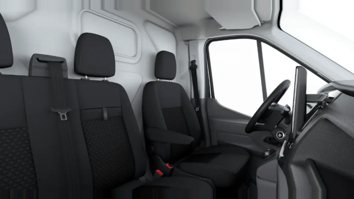 Ford Transit Van 350 L3 BEV Trend 184cv RWD II nuevo en renting — Interior
