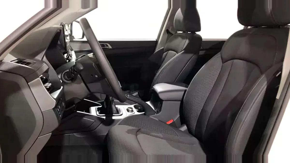 KGM Musso Sports D22 DTR Pro de ocasión en renting — Delantera