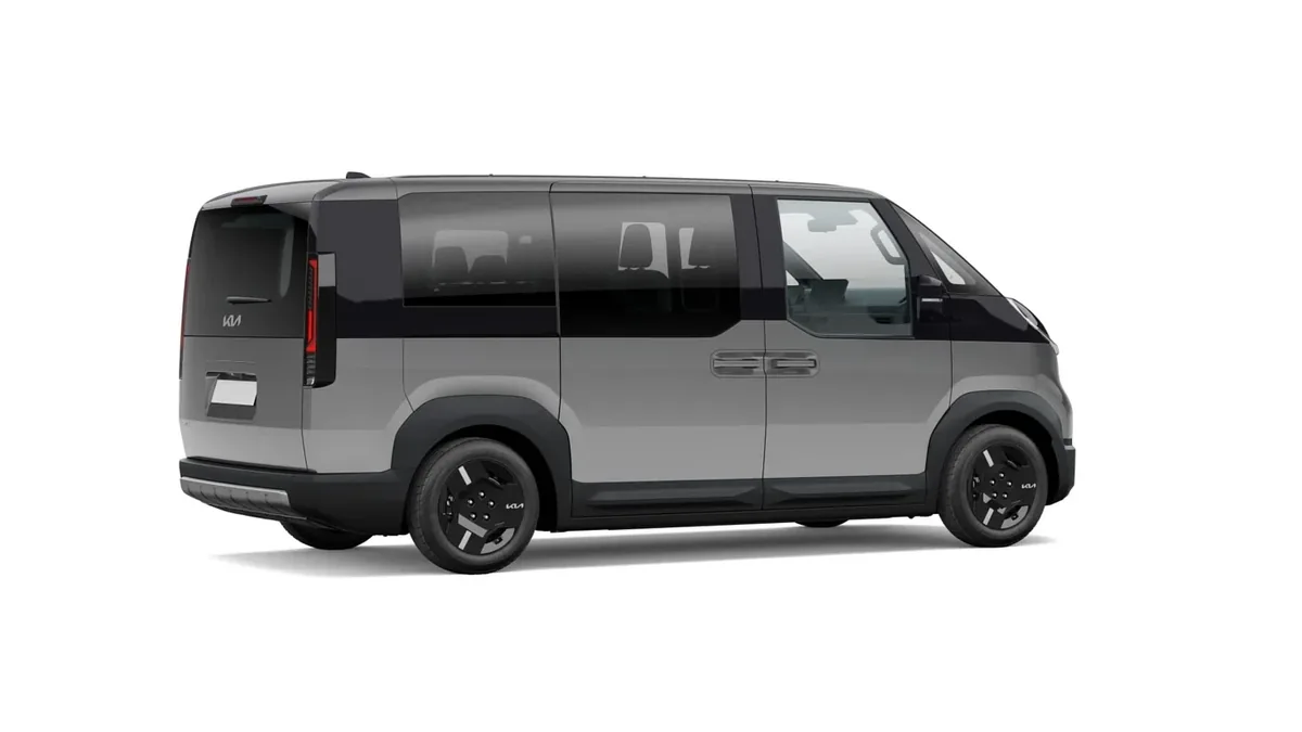 Kia PV5 Passenger L2H1 LR Plus de ocasión en renting — Trasera