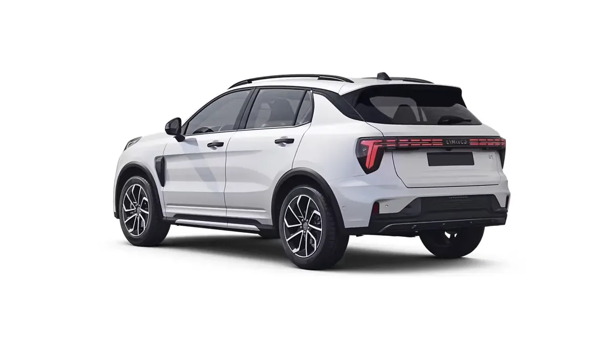 Lynk & Co 01 1.5 PHEV Core nuevo en renting — Trasera