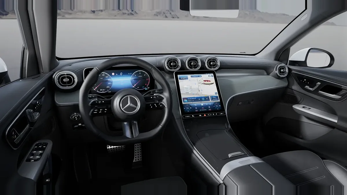 Mercedes-Benz GLC 220D 4MATIC nuevo en renting — Delantera