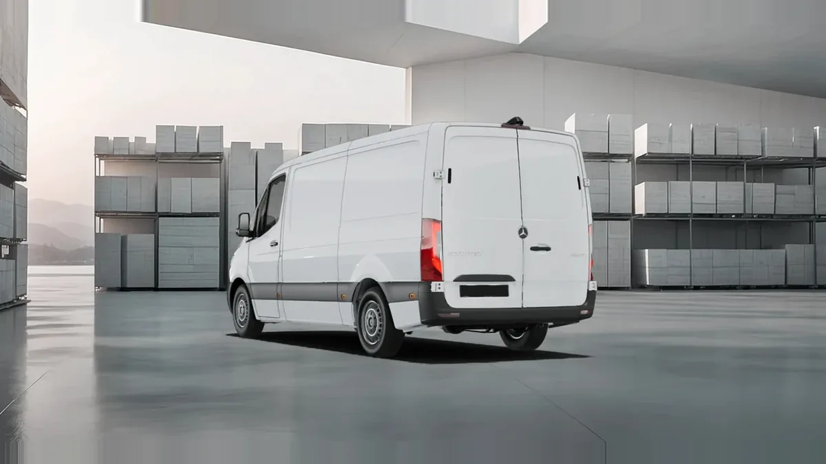 Mercedes-Benz Sprinter 315 CDI Medio Pro nuevo en renting — Trasera