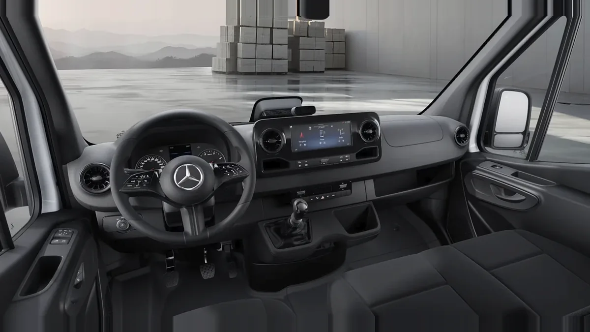 Mercedes-Benz Sprinter 315 CDI Medio Pro nuevo en renting — Delantera