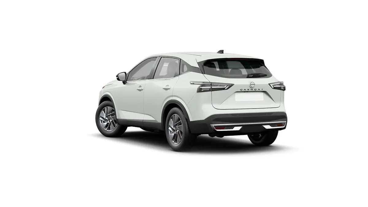 Nissan Qashqai DIG-T 158CV MHEV 4x2 Acenta WHT nuevo en renting — Trasera