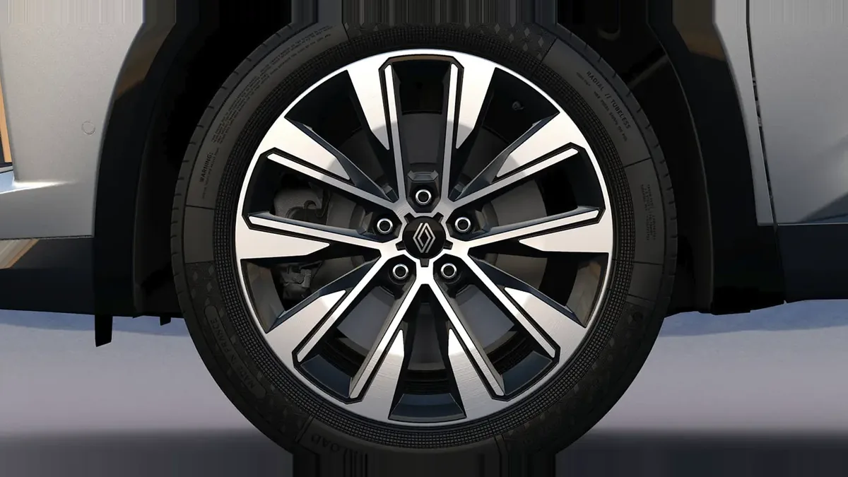 Renault ESPACE TECHNO E-TECH FULL HYBRID 200CV de ocasión en renting — vista 6