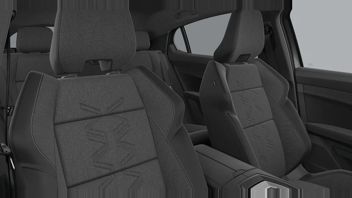 Renault RAFALE TECHNO E-TECH FULL HYBRID 200CV nuevo en renting — Interior