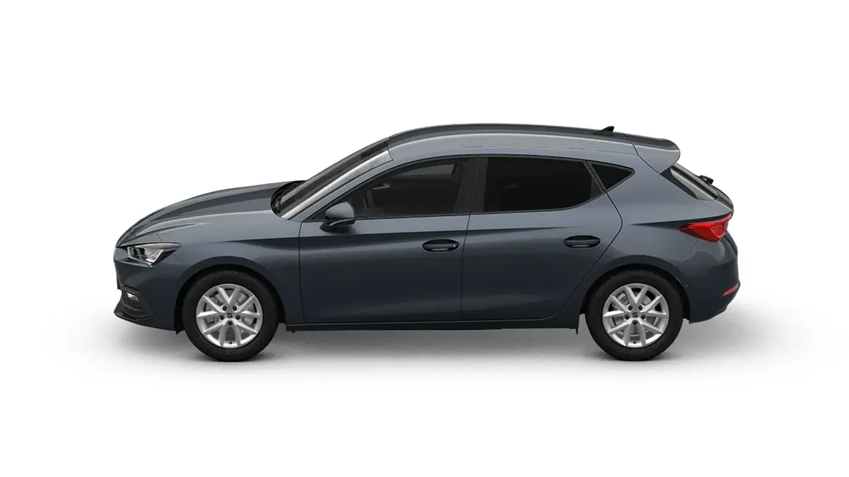 SEAT León 1.5 eTSI (115CV) DSG Style XL nuevo en renting — Trasera
