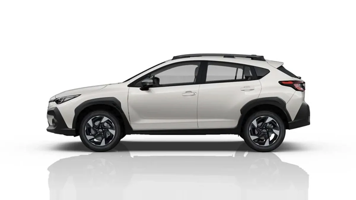 Subaru Crosstrek 2.0i Hybrid Field CVT nuevo en renting — Trasera